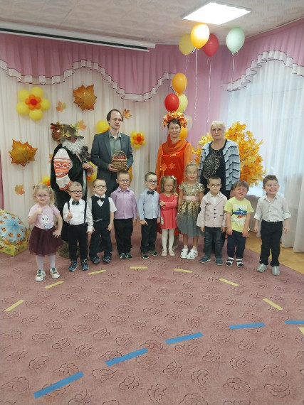 Здравствуй,осень золотая.